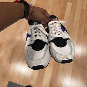 Nike huarache sneakers
